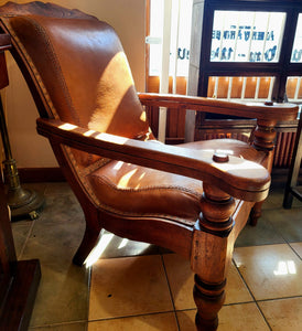 Large Anglo-Indian Walnut Plantation Chair